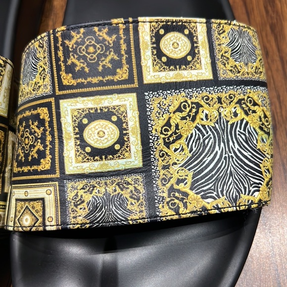 Mens Versace slides - Picture 4 of 4